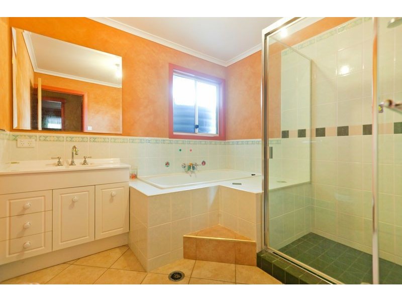 286 Preston Road, Wynnum West QLD 4178