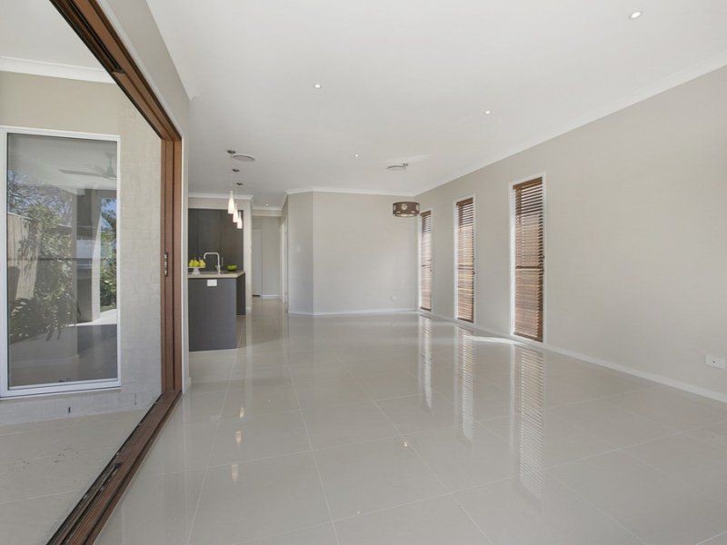 41 Villiers Street, Lota QLD 4179