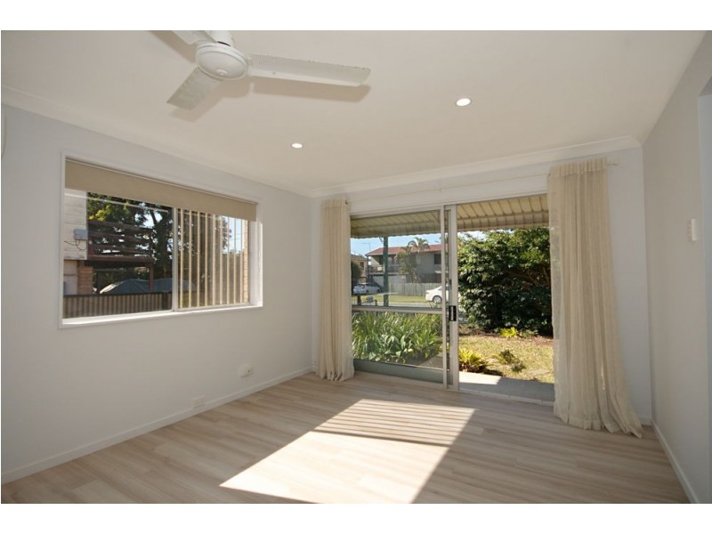 10 Murray Street, Birkdale QLD 4159