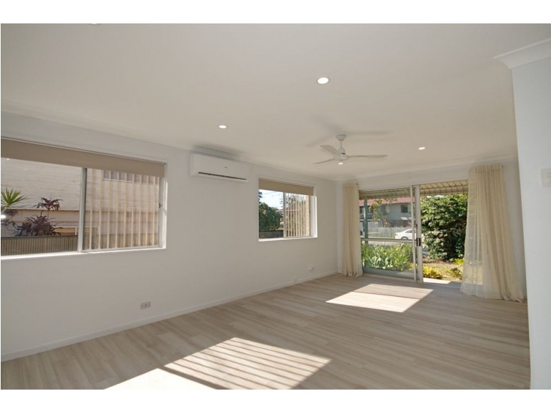 10 Murray Street, Birkdale QLD 4159