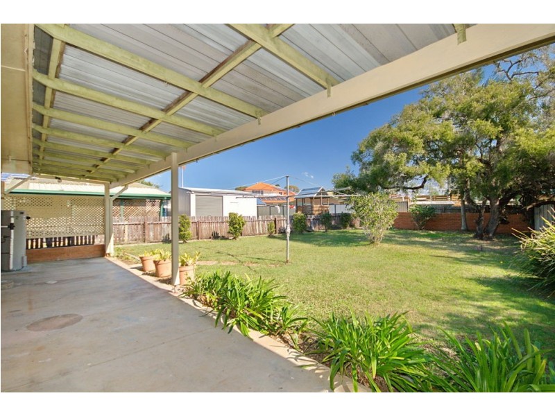 10 Murray Street, Birkdale QLD 4159