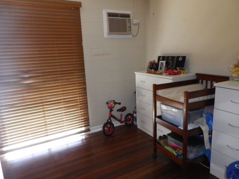 17 Pavlu Street, Wynnum West QLD 4178