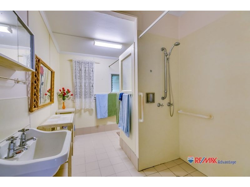 54 Hindes Street, Lota QLD 4179