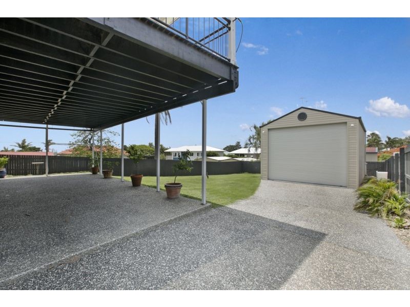 74 Glenora Street, Wynnum QLD 4178