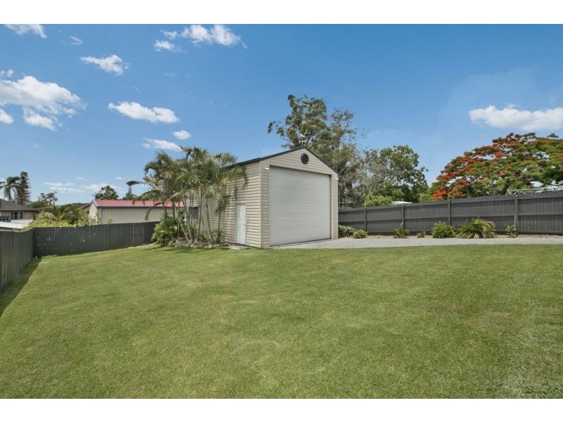 74 Glenora Street, Wynnum QLD 4178