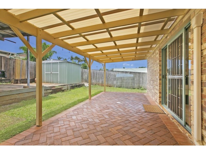 5 Hayley Street, Manly West QLD 4179