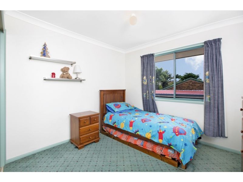 5 Hayley Street, Manly West QLD 4179