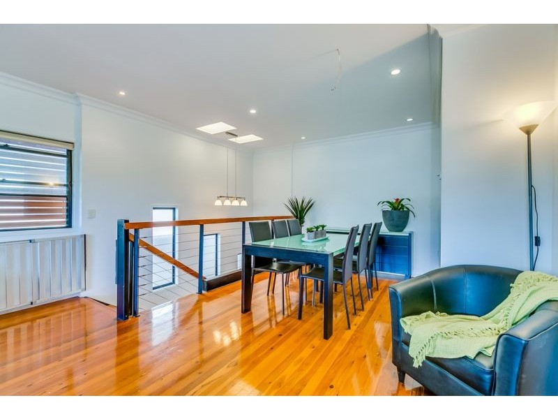 92 Moreton Avenue, Wynnum QLD 4178