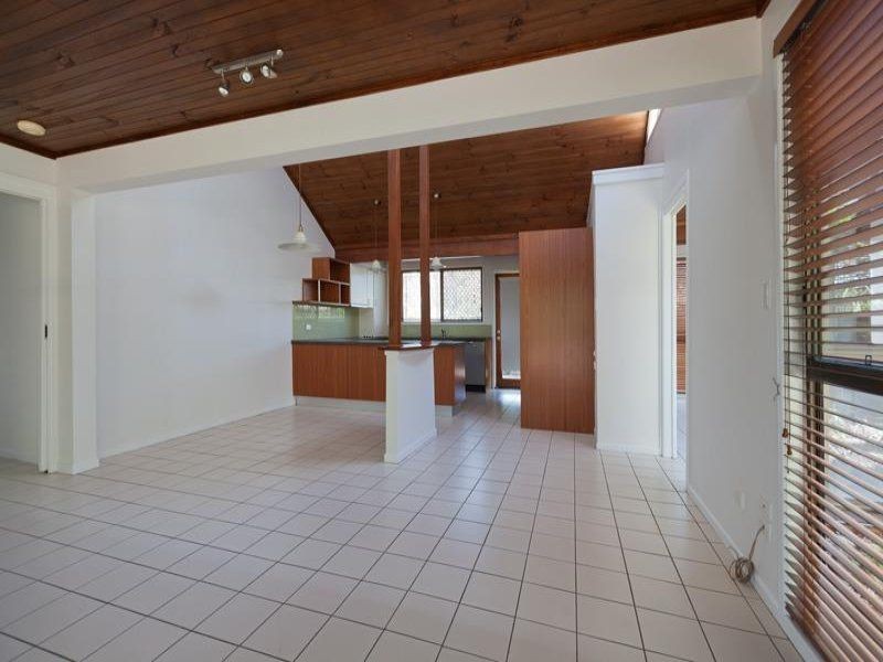 9 Games Street, Fig Tree Pocket QLD 4069