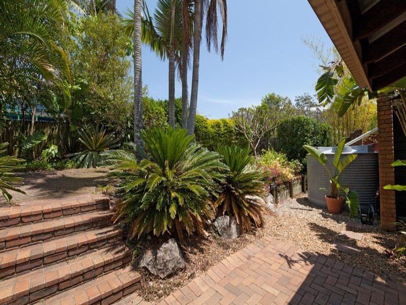 9 Games Street, Fig Tree Pocket QLD 4069