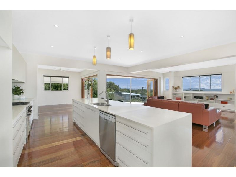 37 Prospect Street, Wynnum QLD 4178