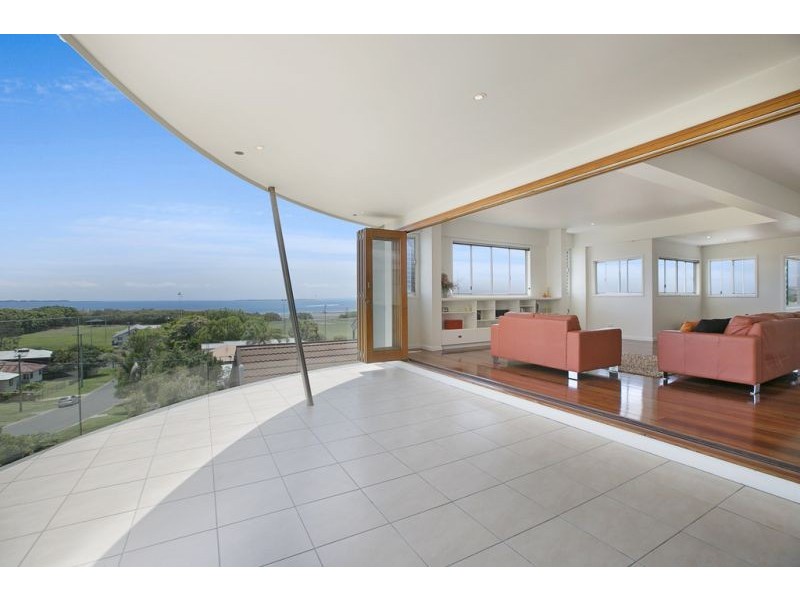 37 Prospect Street, Wynnum QLD 4178