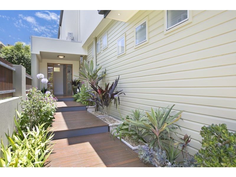 37 Prospect Street, Wynnum QLD 4178