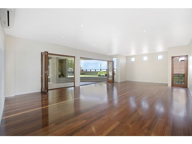 37 Prospect Street, Wynnum QLD 4178