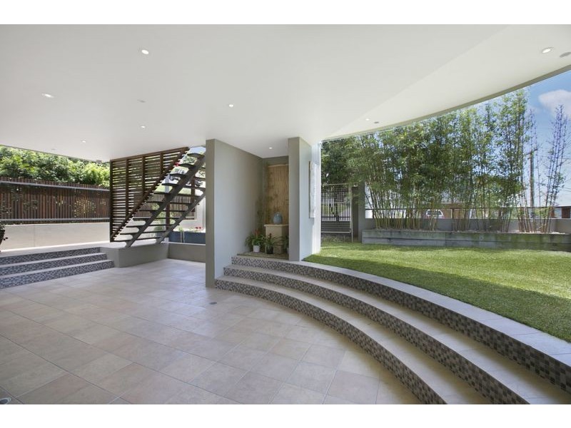 37 Prospect Street, Wynnum QLD 4178