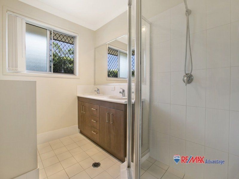 35 Jessielea Street, Wynnum West QLD 4178