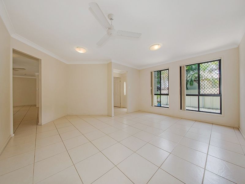 33 Thomas Street, Wynnum QLD 4178