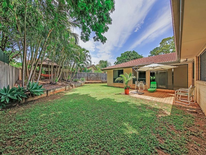 33 Thomas Street, Wynnum QLD 4178