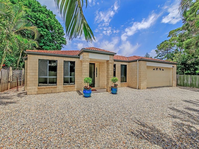 33 Thomas Street, Wynnum QLD 4178