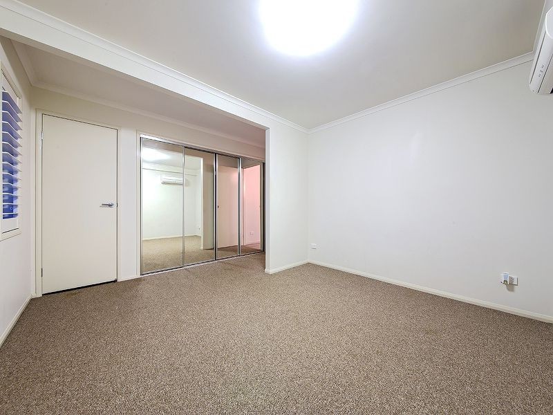 32 Southwick Street, Wynnum QLD 4178