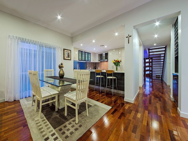 69 Feathertail Place, Wakerley QLD 4154