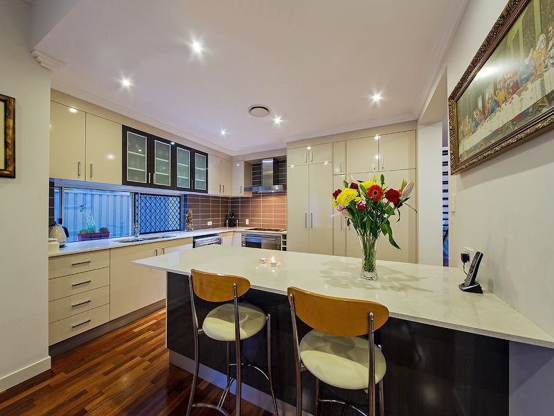 69 Feathertail Place, Wakerley QLD 4154