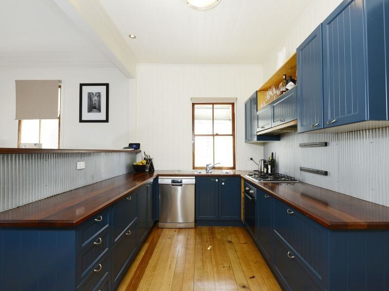 39 Walnut Street, Wynnum QLD 4178