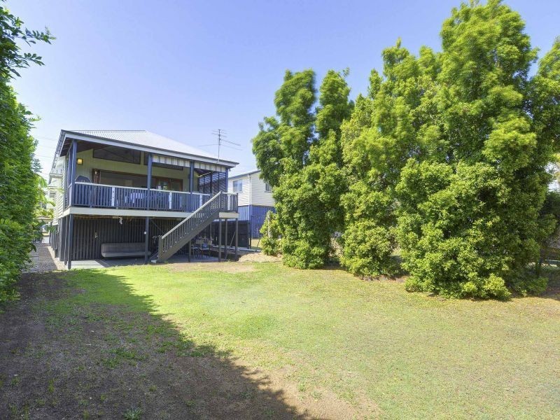 39 Walnut Street, Wynnum QLD 4178