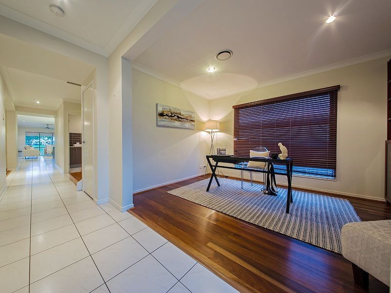 15 Gumdale Street, Wakerley QLD 4154