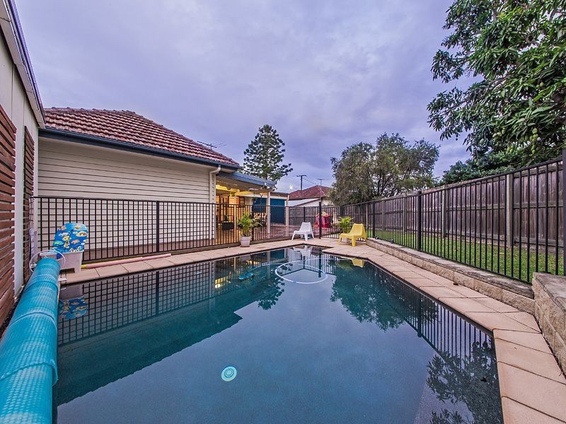 13 Bruce Street, Carina QLD 4152
