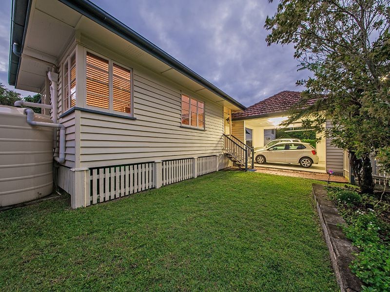 13 Bruce Street, Carina QLD 4152