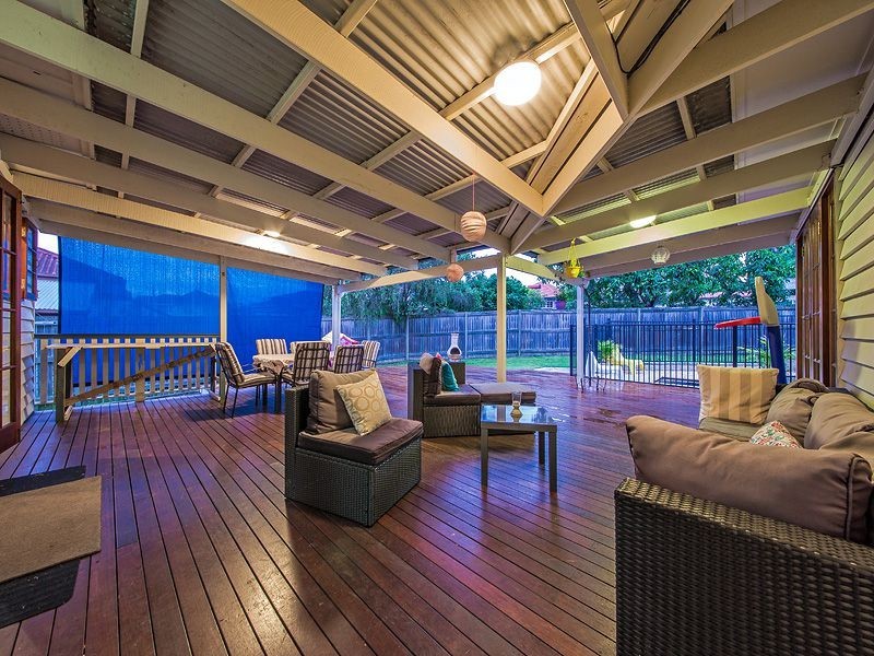 13 Bruce Street, Carina QLD 4152