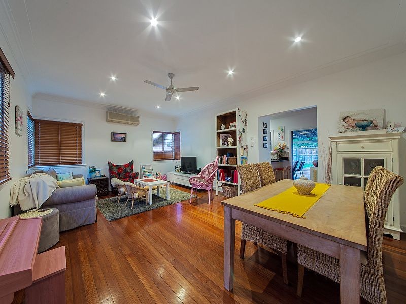 13 Bruce Street, Carina QLD 4152