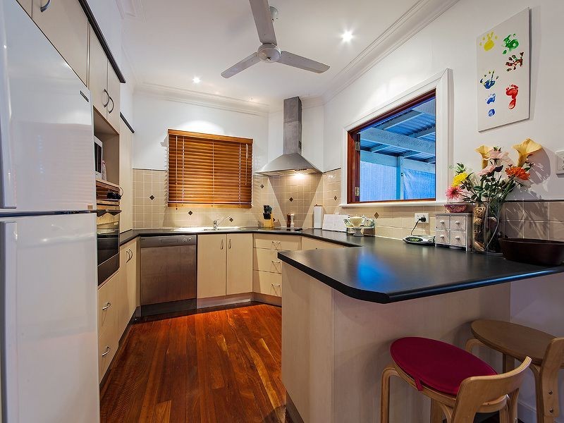 13 Bruce Street, Carina QLD 4152