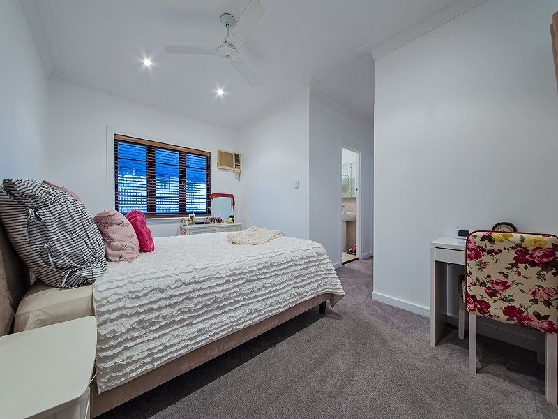 13 Bruce Street, Carina QLD 4152