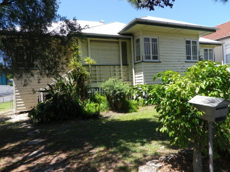 2 Mountjoy Terrace, Wynnum QLD 4178