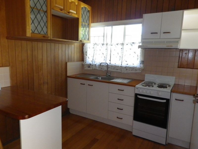 2 Mountjoy Terrace, Wynnum QLD 4178