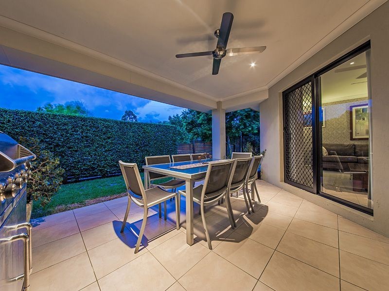 52 gordon crescent, Wakerley QLD 4154