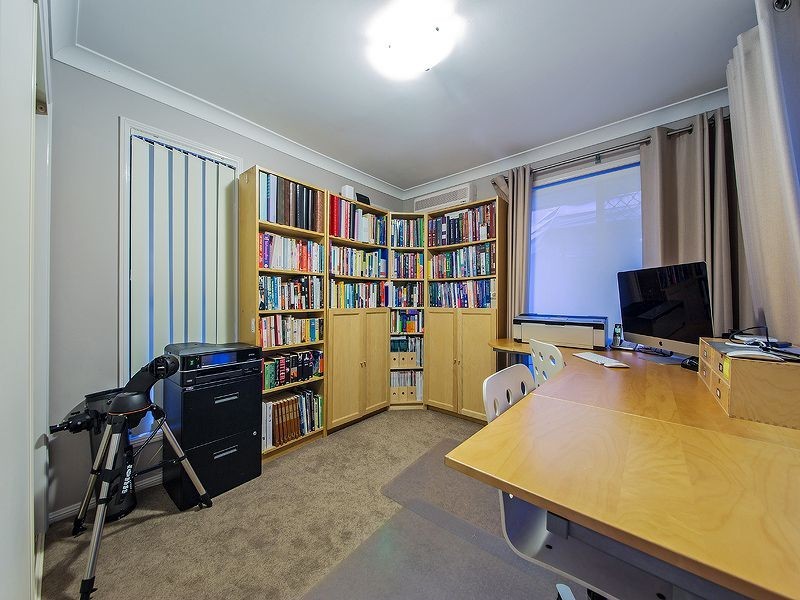 52 gordon crescent, Wakerley QLD 4154