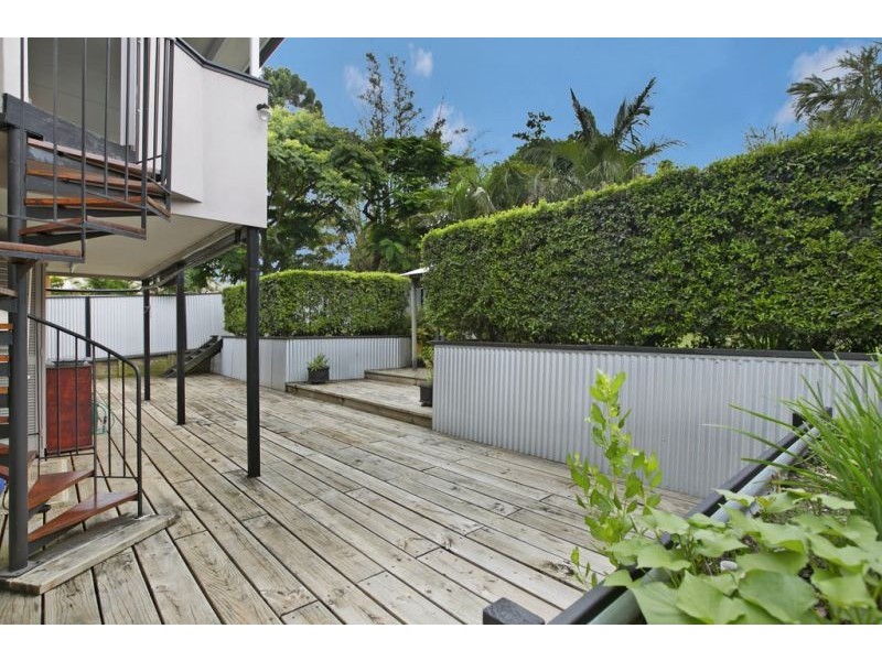 3 TABITHA STREET, Manly West QLD 4179