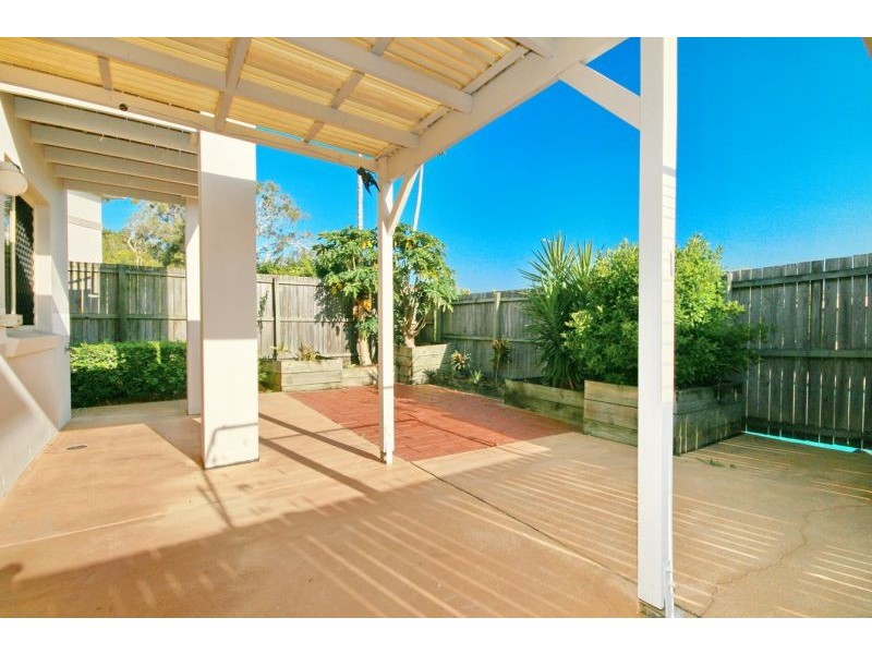 57 /81 Network Drive, Wynnum West QLD 4178