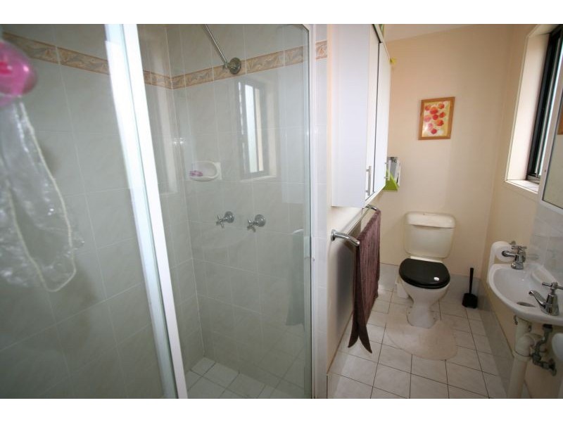 18/74 Plaza Street, Wynnum West QLD 4178