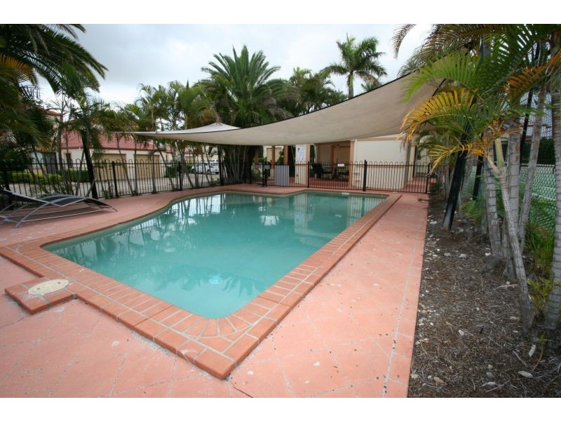 18/74 Plaza Street, Wynnum West QLD 4178