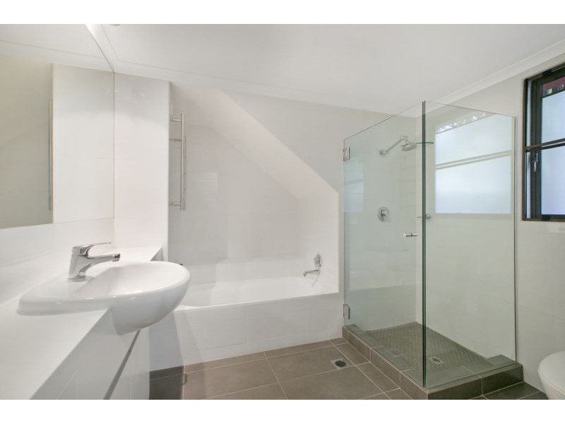 234 Stratton, Manly QLD 4179