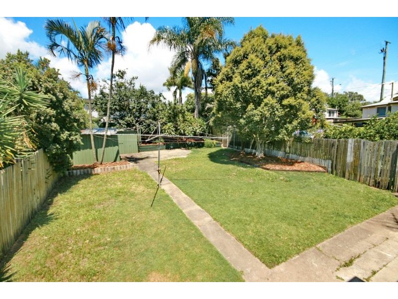 100 boxgrove avenue, Wynnum QLD 4178