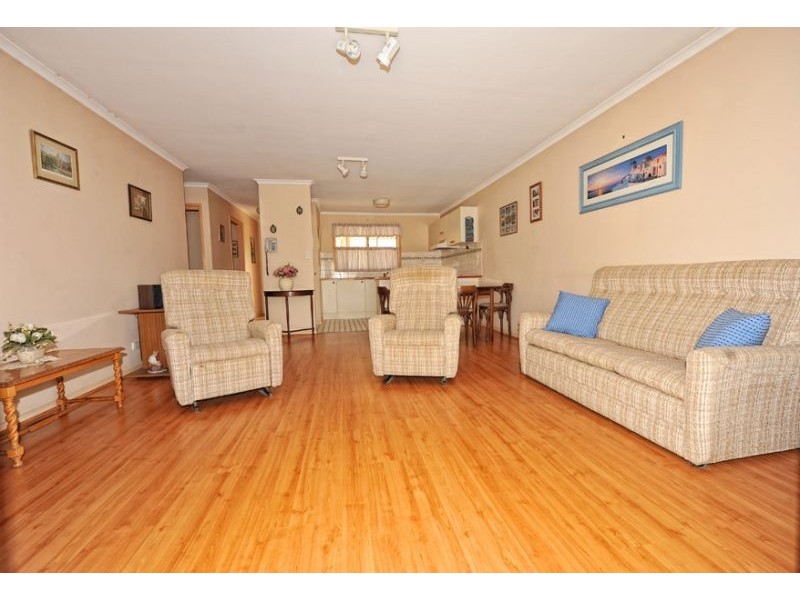 6/7a Copernicus Street, Wynnum West QLD 4178