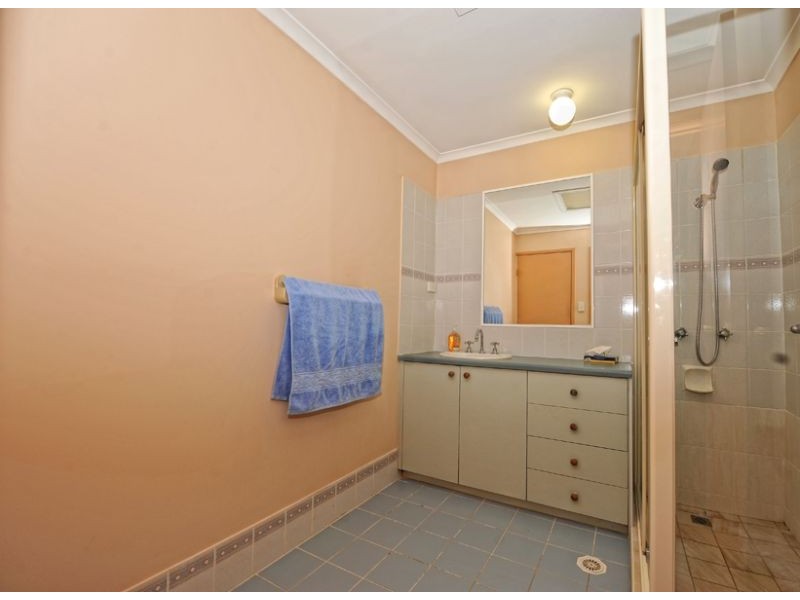 6/7a Copernicus Street, Wynnum West QLD 4178