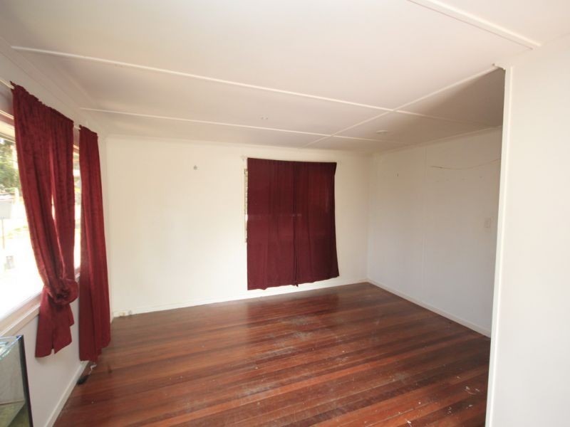 75 Roseneath Parade, Wynnum West QLD 4178