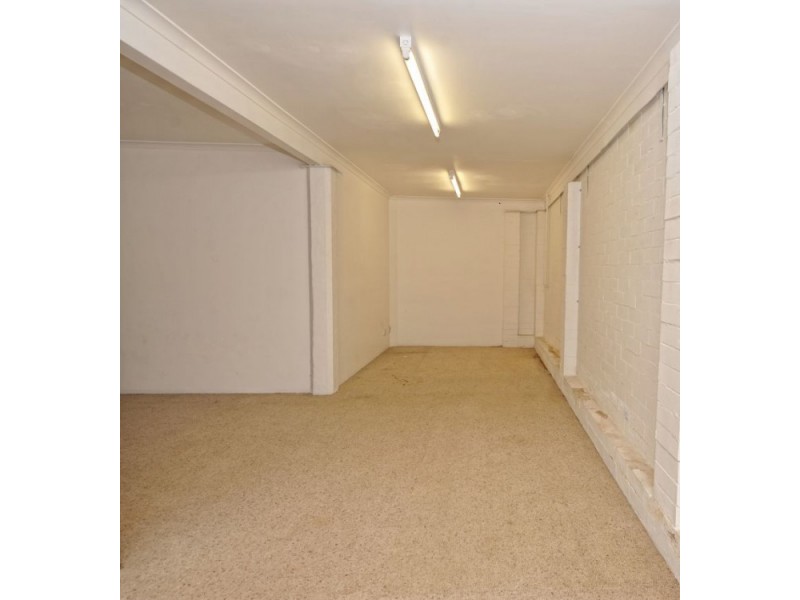 8 Sunstone St, Manly West QLD 4179