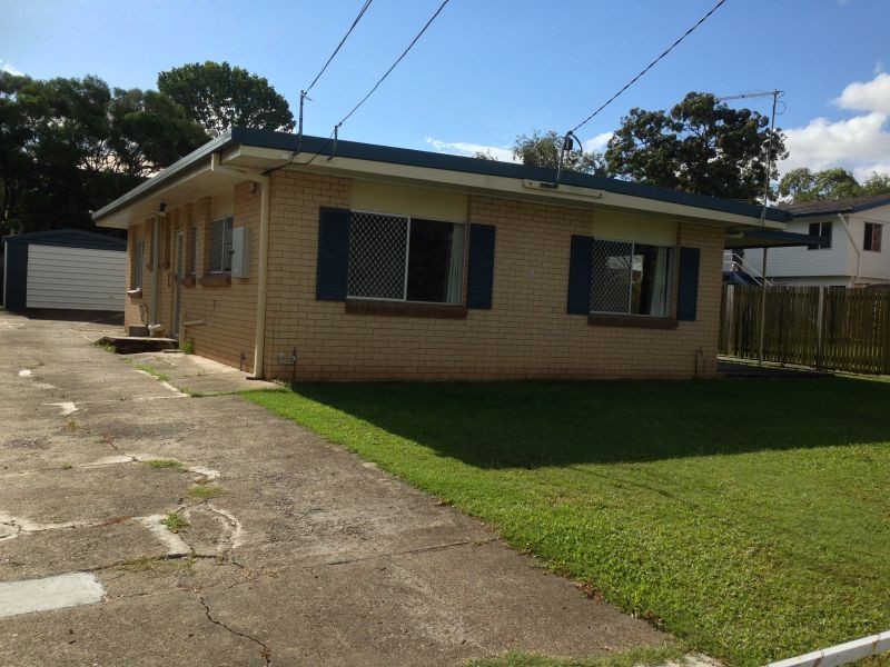 18 Kenmar Streer, Wynnum West QLD 4178